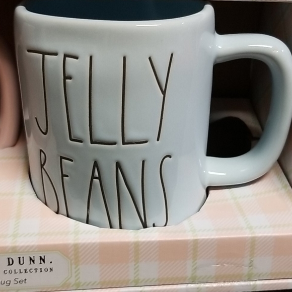 🍡Rae Dunn Jelly Beans Mug Set🐰 - Picture 3 of 4